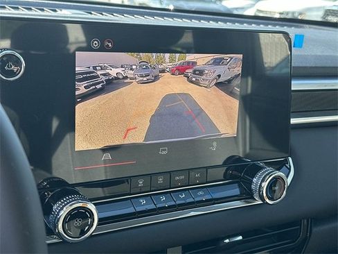 New 2026 GMC Canyon Elevation w/ LPO, Black Badging Package image 14