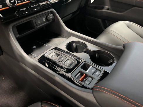 Used 2026 Honda Pilot TrailSport image 17