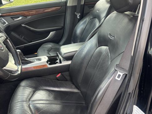 Used 2010 Cadillac CTS Luxury image 16