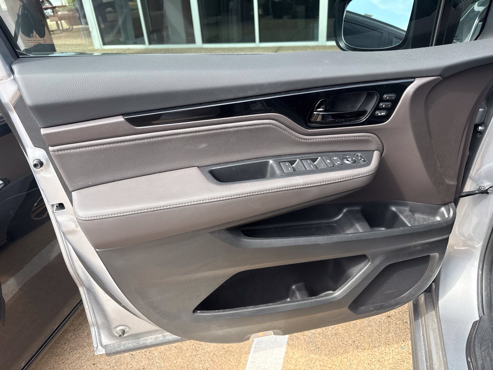 Used 2023 Honda Odyssey Touring image 18