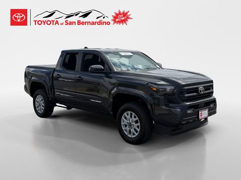 Certified 2026 Toyota Tacoma SR5 AWD/4WD image 7