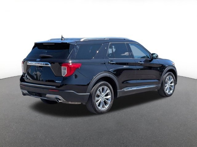 Used 2023 Ford Explorer Limited w/ Limited Technology Package AWD/4WD image 3