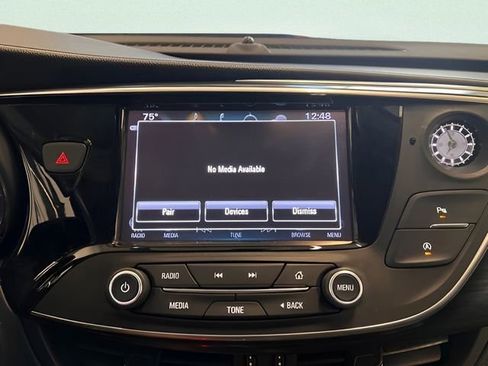Used 2019 Buick Envision Essence FWD image 27
