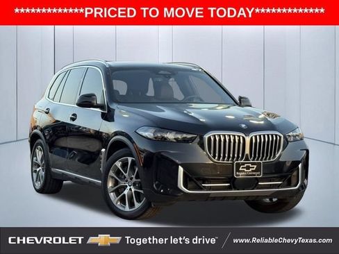 Used 2024 BMW X5 xDrive50e w/ Parking Assistance Package AWD/4WD image 1