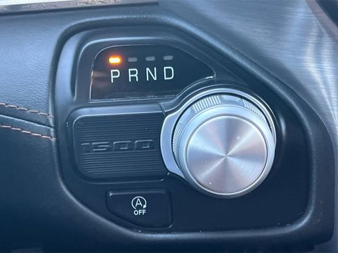 Used 2020 RAM 1500 Limited image 25