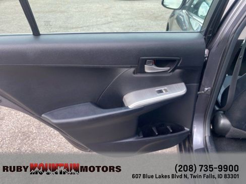 Used 2013 Toyota Camry SE w/ Preferred Accessory Pkg FWD image 23