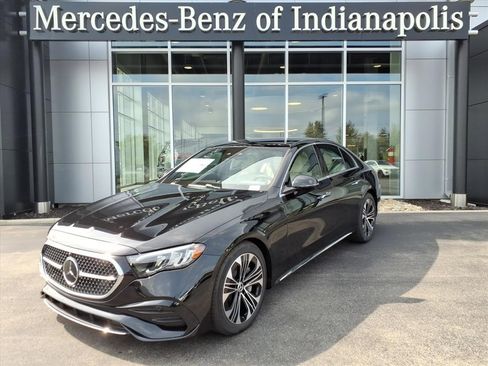New 2026 Mercedes-Benz E 450 4MATIC Sedan image 1