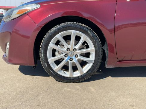 Used 2014 Toyota Avalon Limited w/ Technology Package image 11