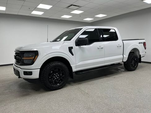 Used 2024 Ford F150 XLT w/ XLT Black Appearance Package AWD/4WD image 6