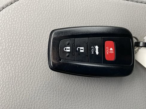 Certified 2023 Toyota Camry XLE image 39