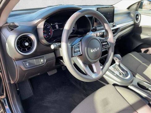 Used 2023 Kia Forte LXS image 10