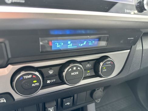 Used 2022 Toyota Tacoma SR5 image 20