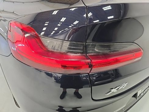 Used 2019 BMW X4 xDrive30i w/ Executive Package image 9