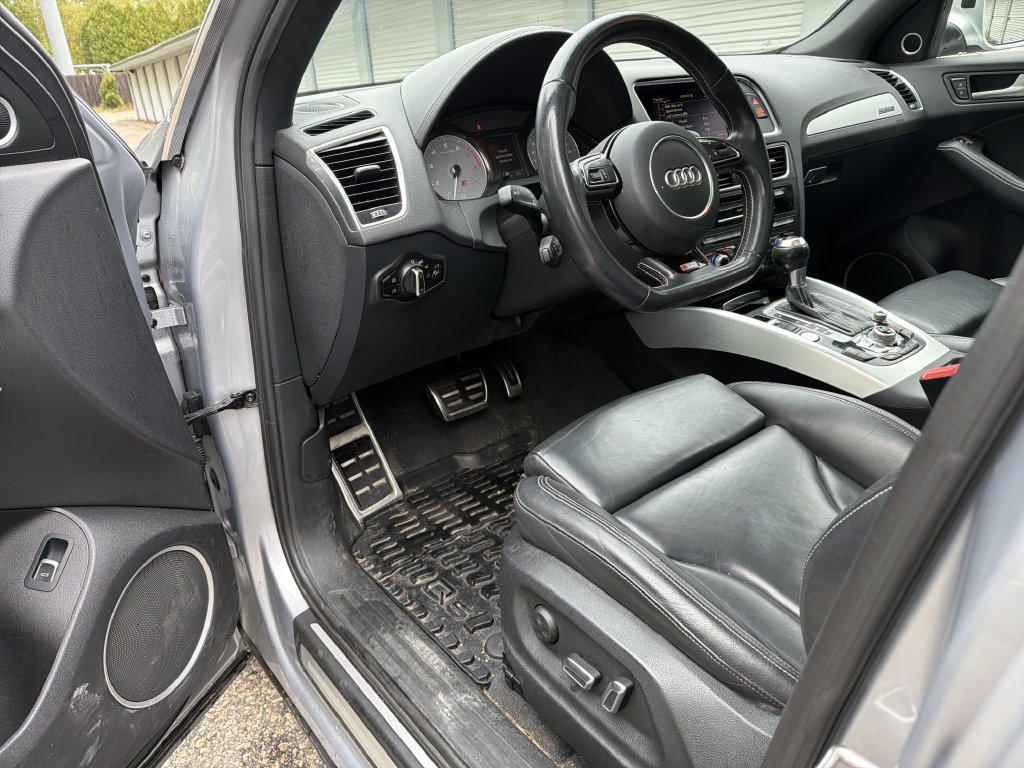 Used 2015 Audi SQ5 Prestige AWD/4WD image 4