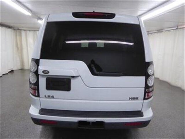 Used 2015 Land Rover LR4 HSE AWD/4WD image 5