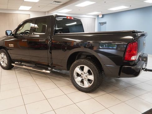 Used 2018 RAM 1500 Express w/ Express Value Package AWD/4WD image 7