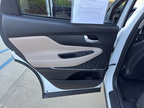 Used 2020 Hyundai Santa Fe SEL w/ Convenience + Premium Package FWD image 15