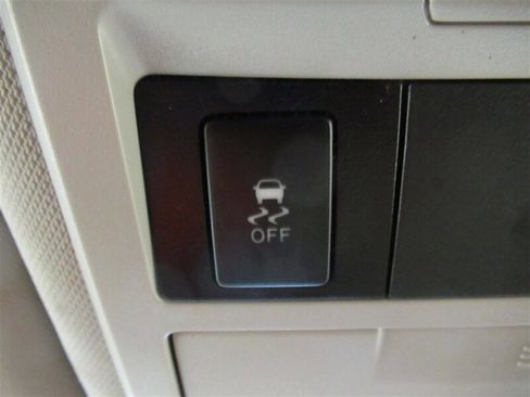 Used 2016 Toyota Tacoma SR5 image 26