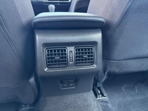 Used 2025 Toyota Camry LE FWD image 18