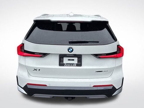 New 2025 BMW X1 xDrive28i w/ Technology Package image 5