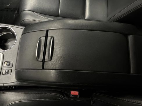 Used 2017 Toyota Highlander XLE image 20