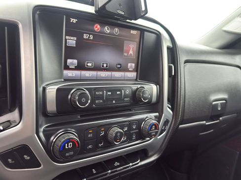 Used 2015 GMC Sierra 2500 SLE w/ SLE Preferred Package AWD/4WD image 14