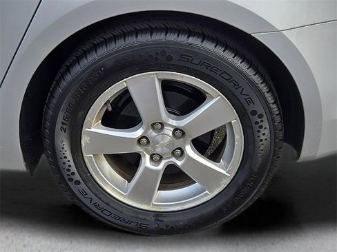 Used 2012 Chevrolet Cruze LT image 9