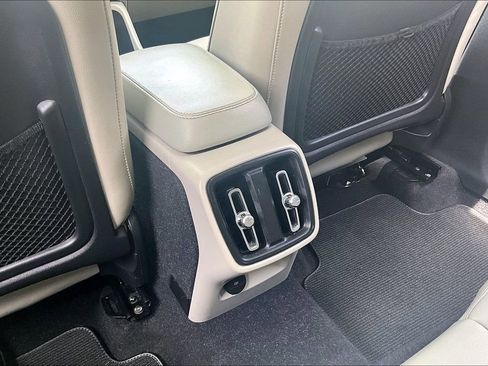 Used 2019 Volvo XC40 T5 Inscription AWD/4WD image 33