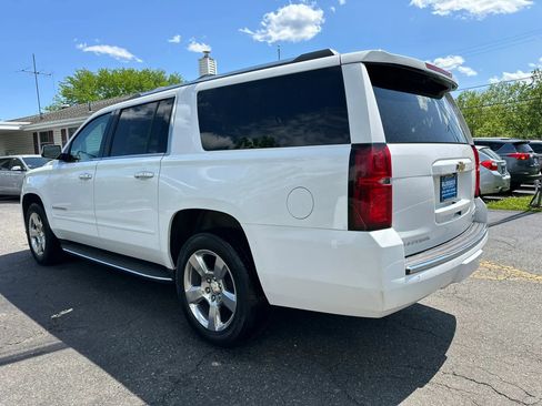 Used 2020 Chevrolet Suburban Premier AWD/4WD image 4