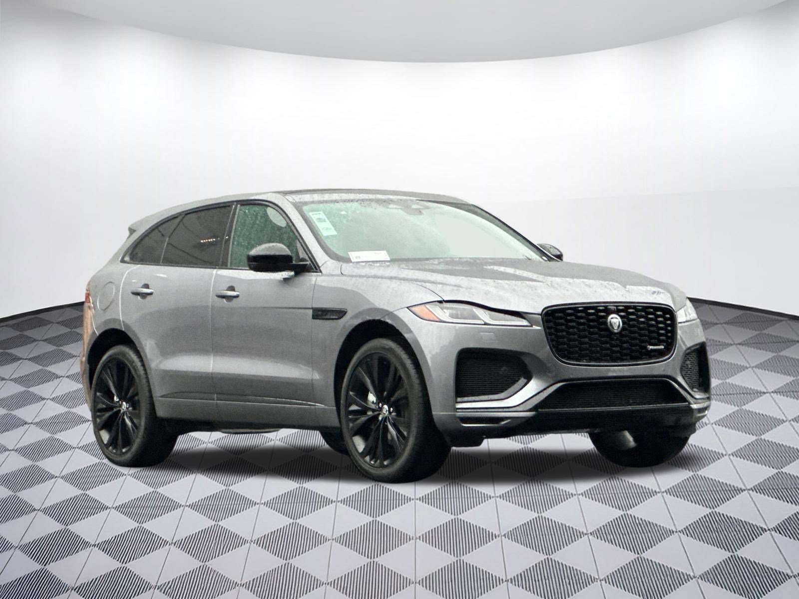 New 2025 Jaguar F-PACE R-Dynamic S AWD/4WD image 6