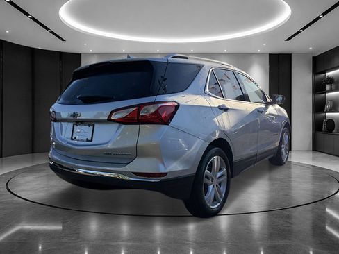 Certified 2020 Chevrolet Equinox Premier AWD/4WD image 5