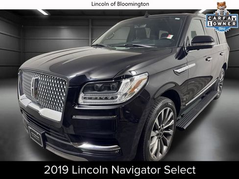 Used 2019 Lincoln Navigator Select AWD/4WD image 1