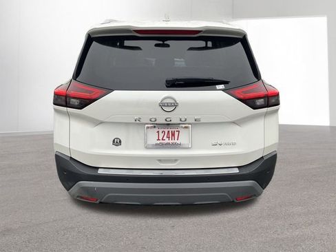 Certified 2023 Nissan Rogue SV w/ SV Premium Package image 6
