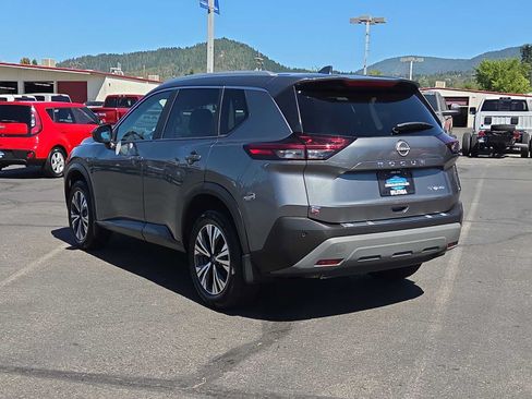 Used 2023 Nissan Rogue SV w/ SV Premium B Package AWD/4WD image 12