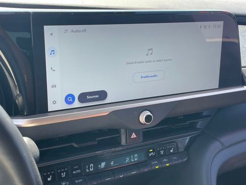 Used 2024 Toyota Crown Limited image 6