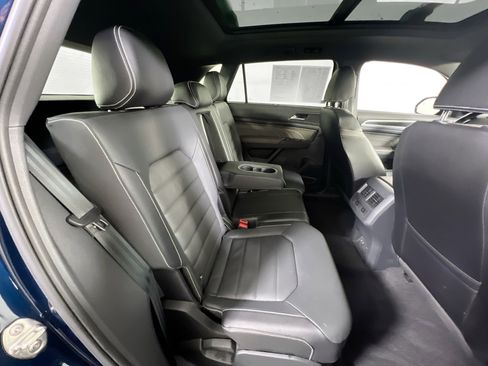 Used 2023 Volkswagen Atlas Cross Sport SEL Premium R-Line image 26