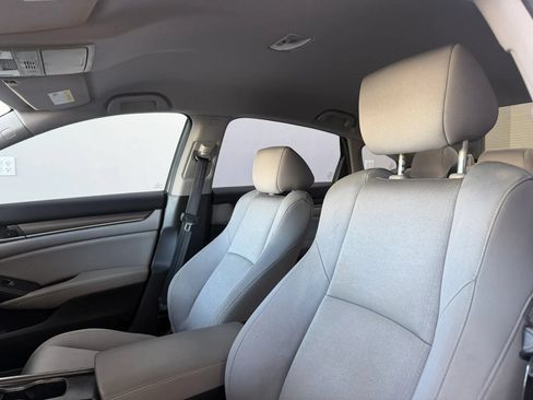 Used 2018 Honda Accord LX image 19