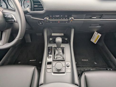 New 2026 MAZDA MAZDA3 2.5 S Sedan w/ Preferred Pkg image 19