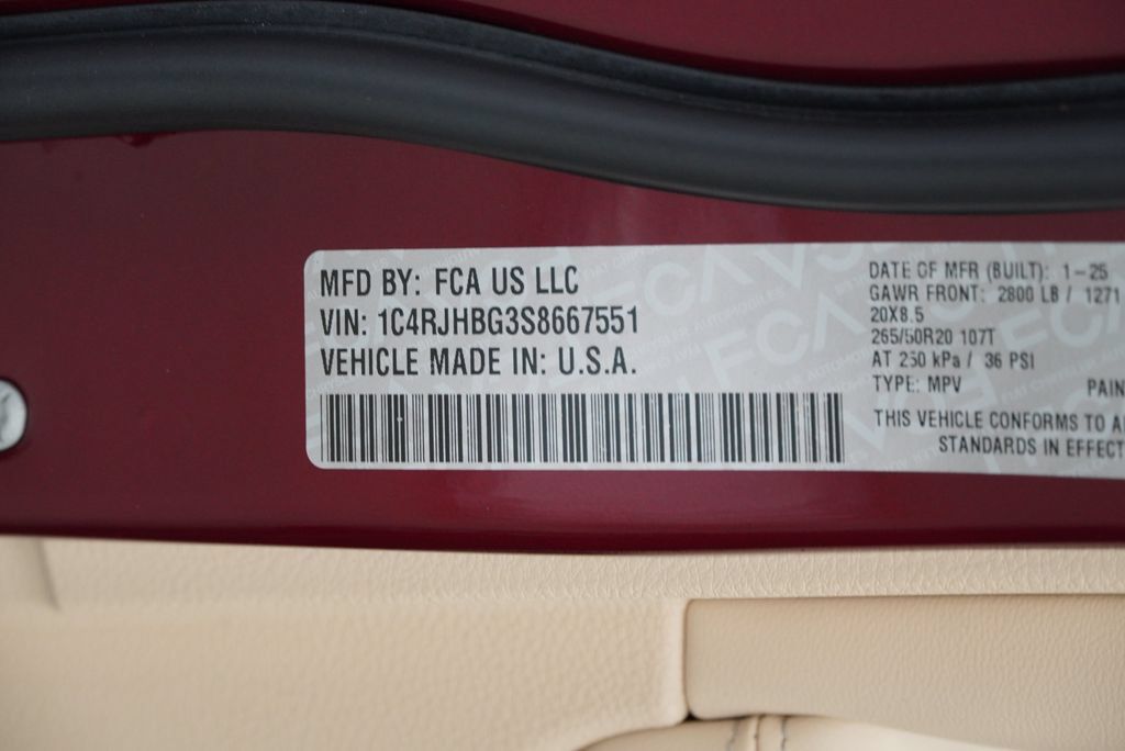 Certified 2025 Jeep Grand Cherokee Limited AWD/4WD image 55