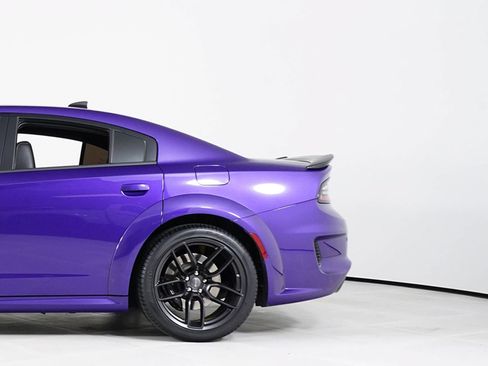 Used 2023 Dodge Charger SRT Hellcat w/ Harman/Kardon Audio Group RWD image 13