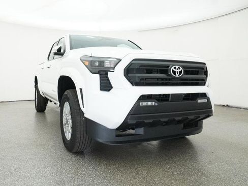 New 2026 Toyota Tacoma SR5 image 31