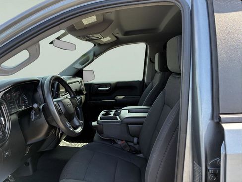 Used 2019 Chevrolet Silverado 1500 Custom Trail Boss w/ Custom Convenience Package AWD/4WD image 12