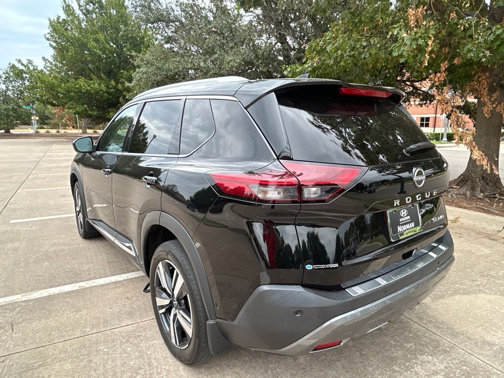 Used 2023 Nissan Rogue SL w/ SL Premium Package AWD/4WD image 10