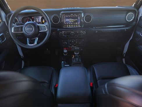 Used 2023 Jeep Wrangler Unlimited Rubicon 4xe image 23