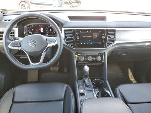 Used 2022 Volkswagen Atlas Cross Sport SE image 7
