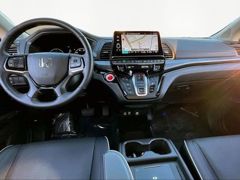 Certified 2025 Honda Odyssey Elite image 7