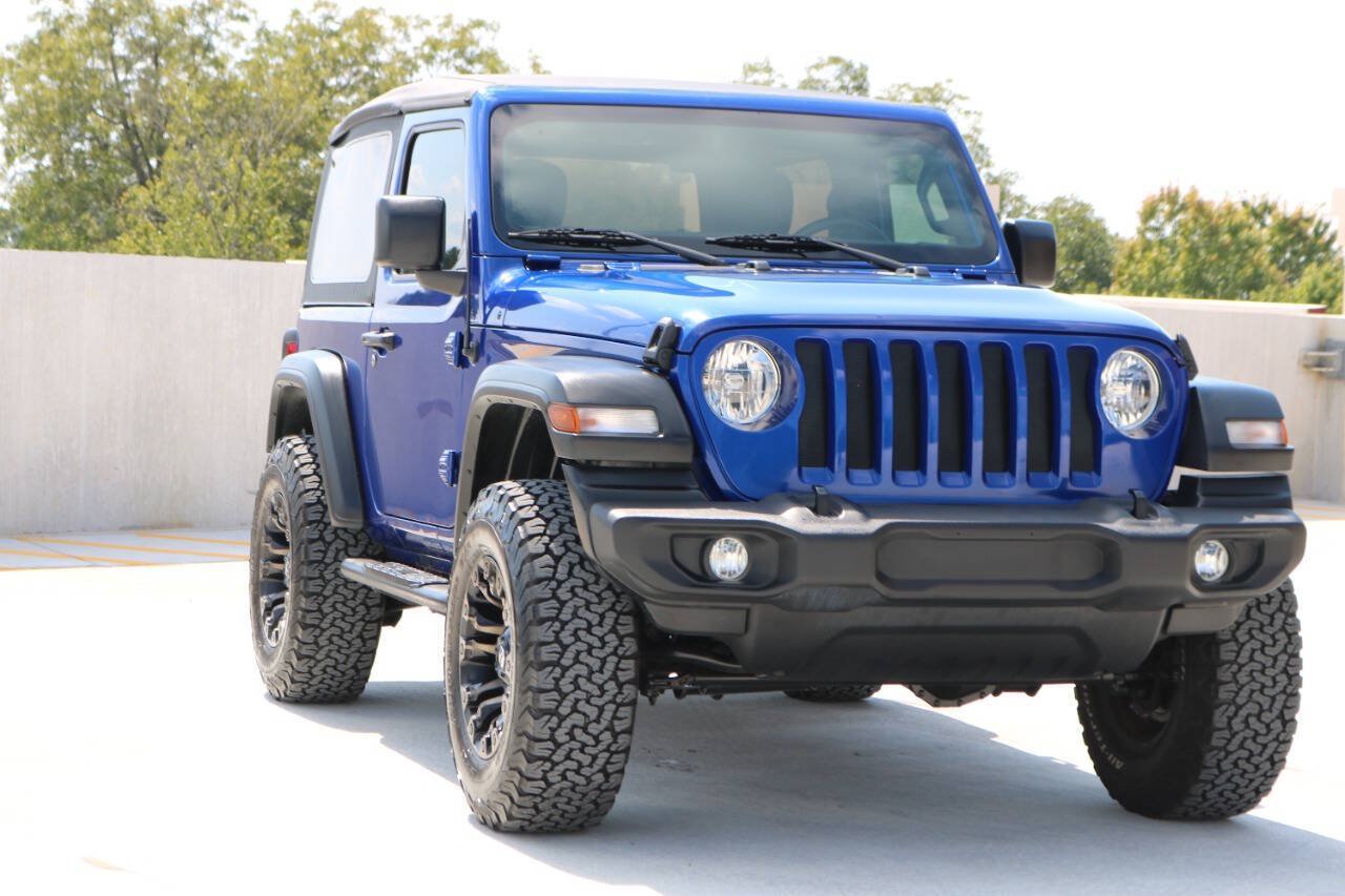 Used 2020 Jeep Wrangler Sport AWD/4WD image 18