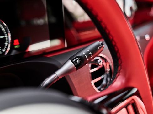 Used 2024 Rolls-Royce Ghost AWD/4WD image 59