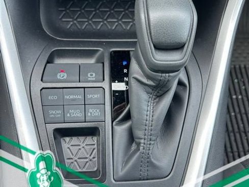 Certified 2025 Toyota RAV4 LE AWD/4WD image 17