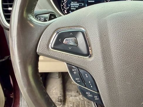 Used 2017 Lincoln MKX Reserve w/ Driver Assistance Package image 27